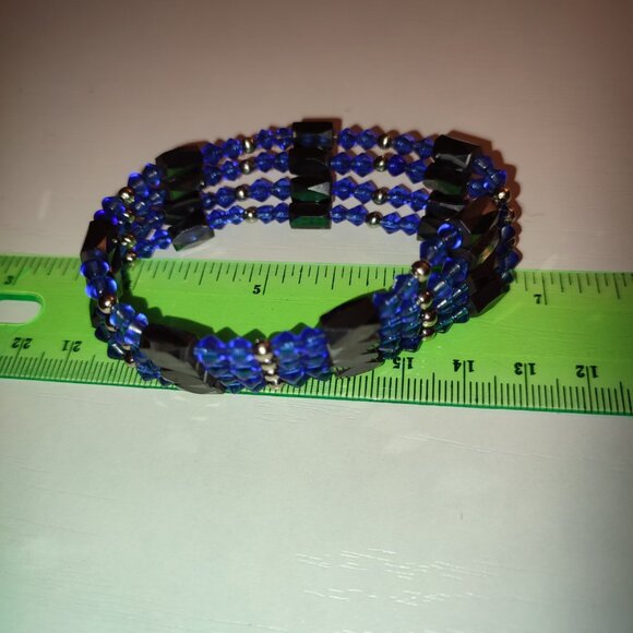 Deep Blue Magnetic Bracelet or Necklace Cobalt Vintage Wear as You Want - Picture 5 of 8